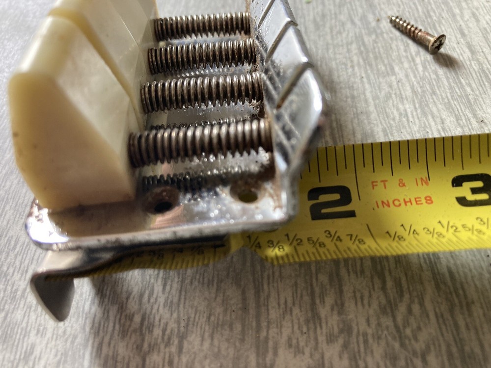 Dixon Vintage Bass Bridge