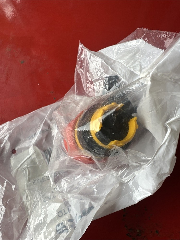 Emergency Stop Push Button Eaton M22-PVT