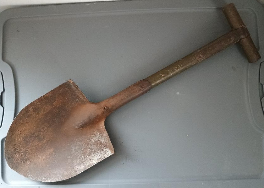 EARLY PRE WW1 M1910 TEE HANDLE SHOVEL