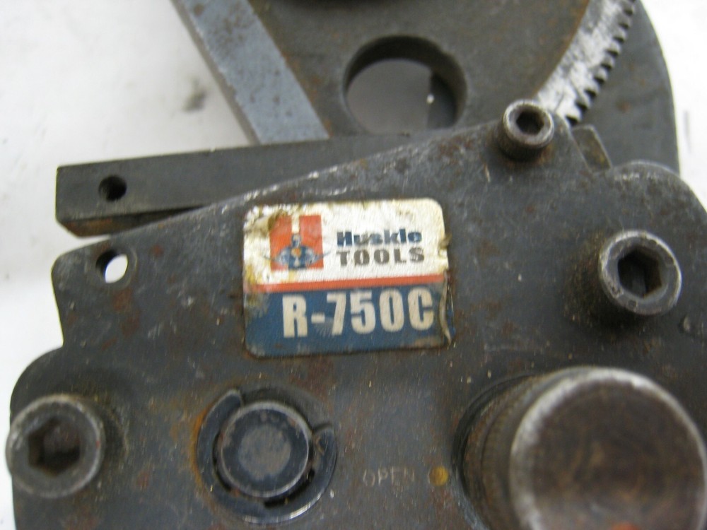 Huskie Tools R-750C Cable Cutter