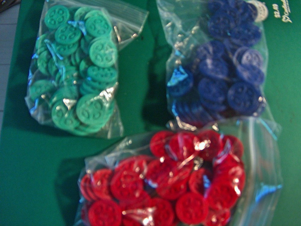 SEQUENCE game - 135 Chips red blue green disks sequence game replacement parts