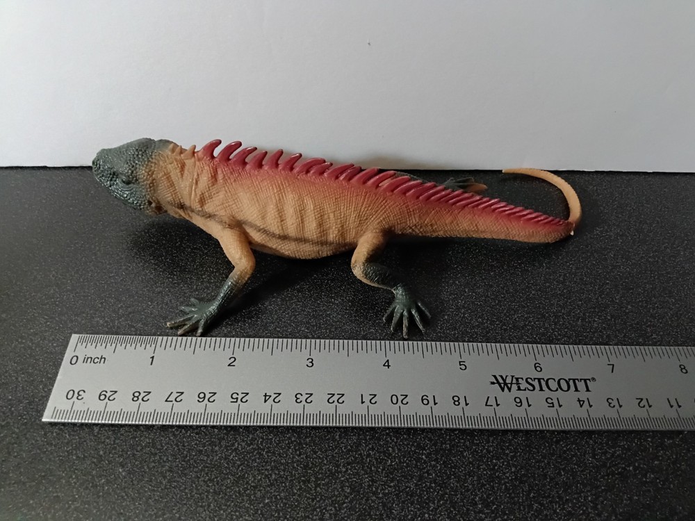 Iguana Lizard Toy Figure