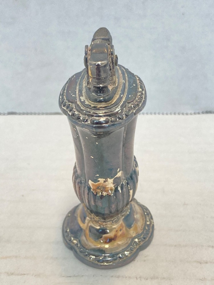 Vintage Ronson Mayfair Table Lighter