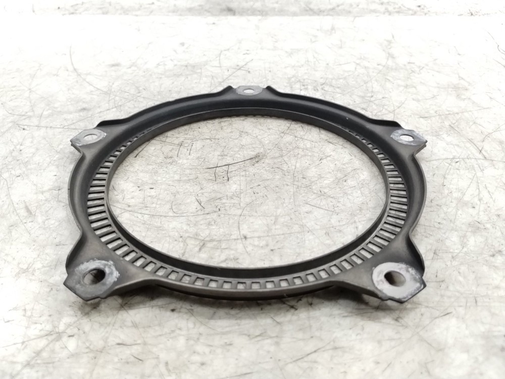 2004 04 BMW R1150 RT Front ABS Ring Sensor Surround