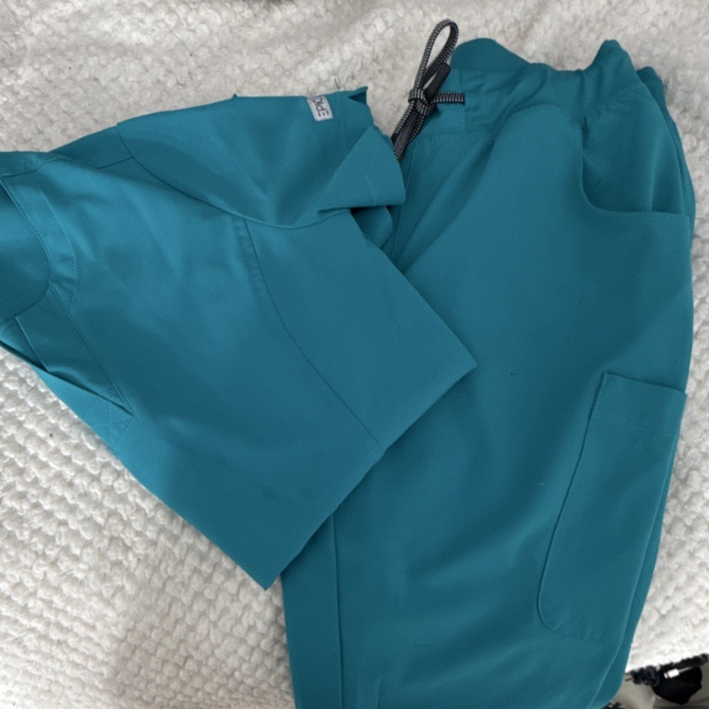 Epic Teal Medical Scrubs Set Solid Unisex Top and Bottom