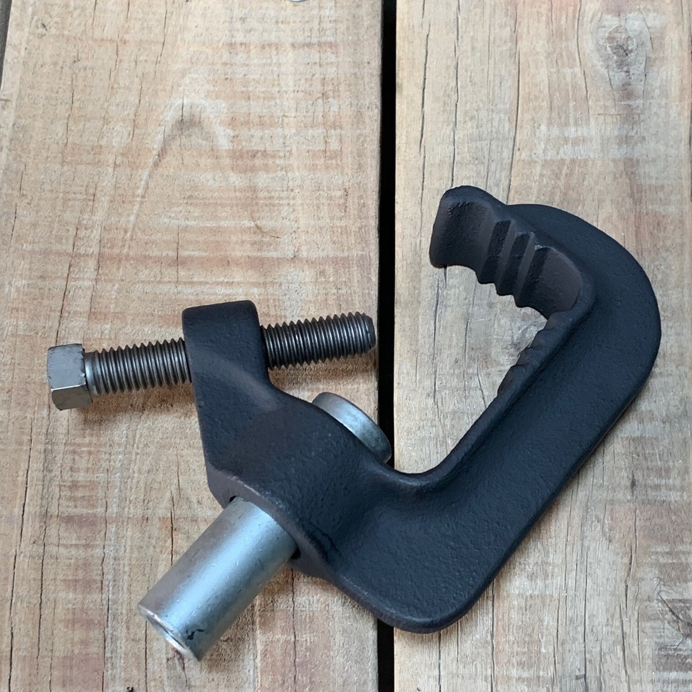 Altman C-Clamp Stage / Studio Lighting Pipe Clamp - Cast Iron! - Steampunk Ready