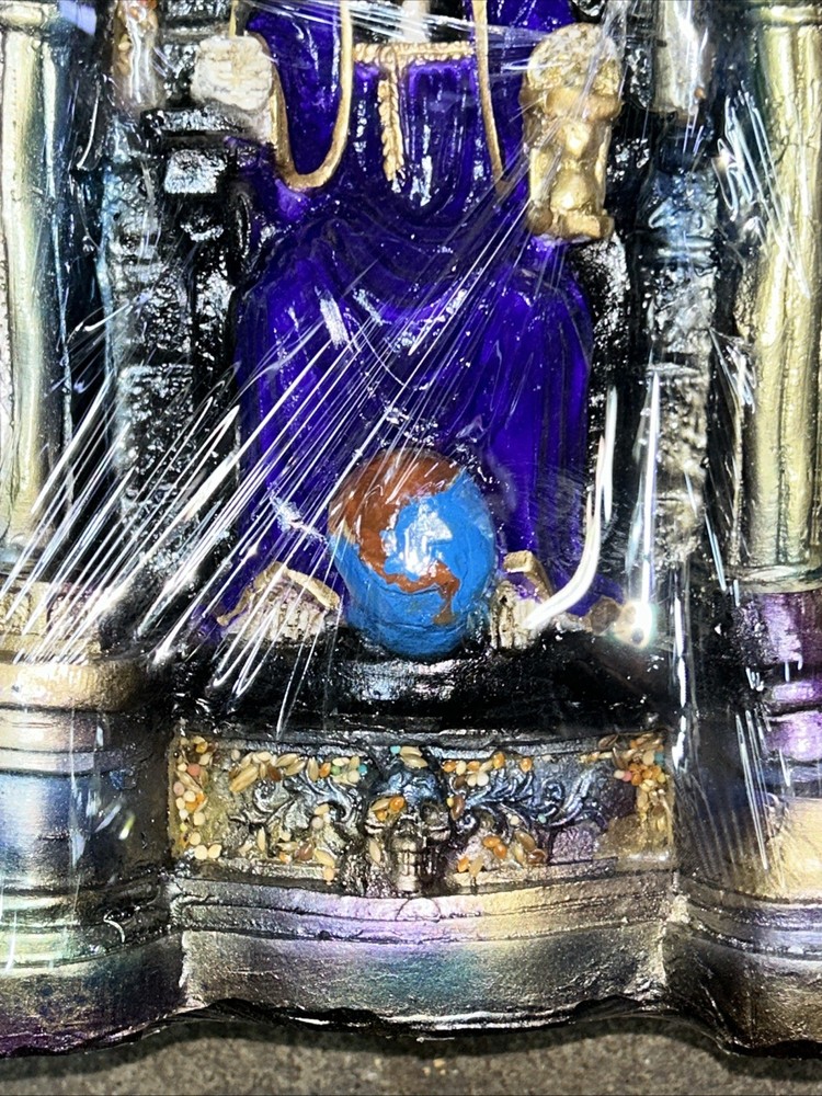 Santa Muerte In Trone Purple Fixed 14in