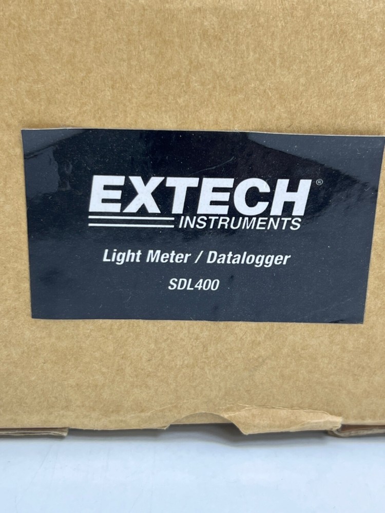 EXTECH SDL400 LIGHT METER DATALOGGER