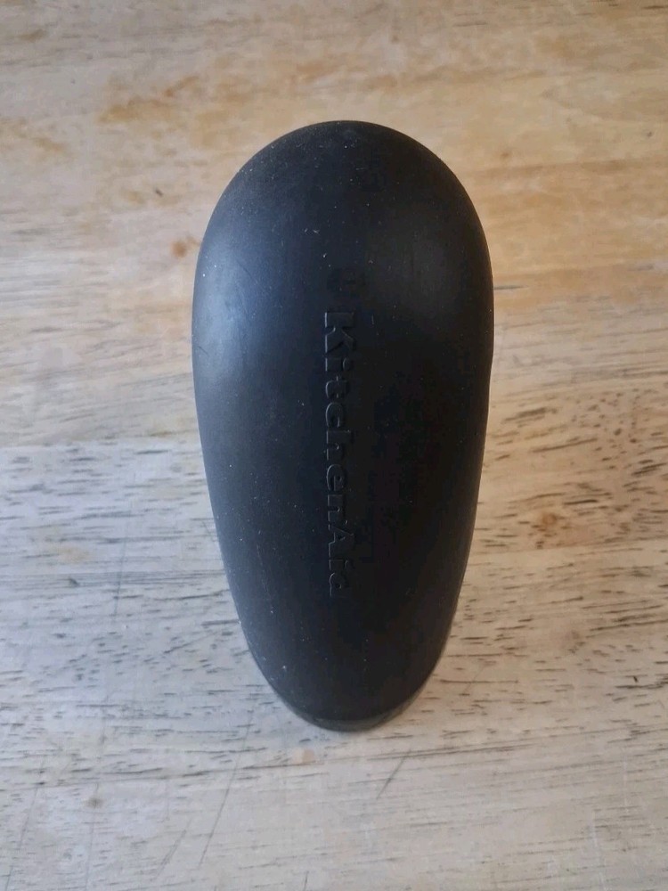 KitchenAid Hand Held 4 Blade Rolling Cutter With Cover