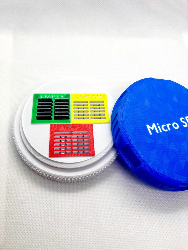 Micro SD Holder Case - Holds 30 Cards