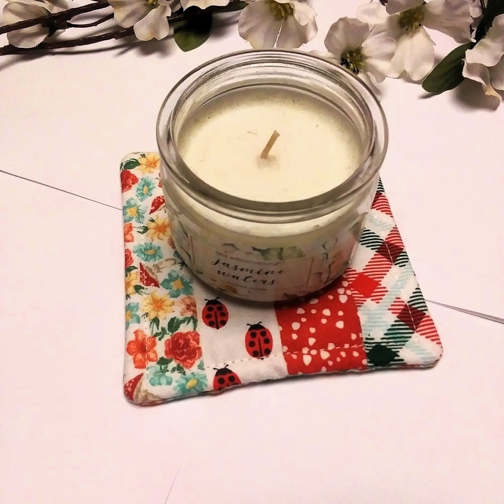 LADYBUG PICNIC 5pc Handmade Reversible Patchwork Coasters w/Holder & Button