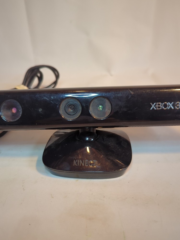 OEM Xbox 360 Kinect Sensor And Cables C4