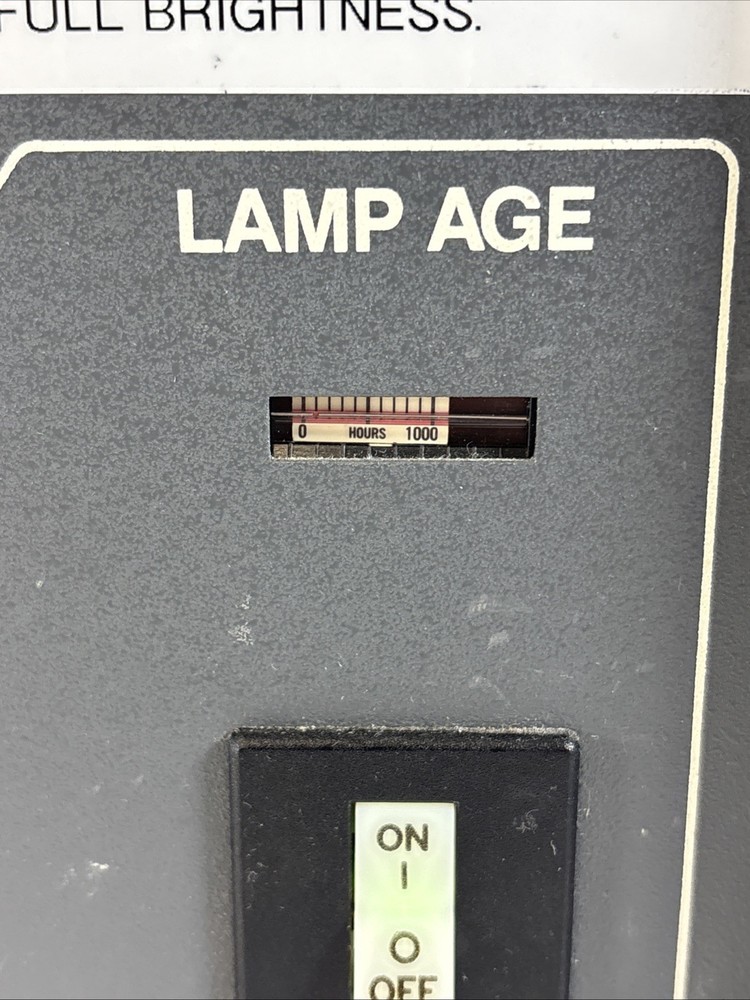 LUXTEC FIBEROPTICS HIGH INTENSITY XENON 1900 LIGHT SOURCE