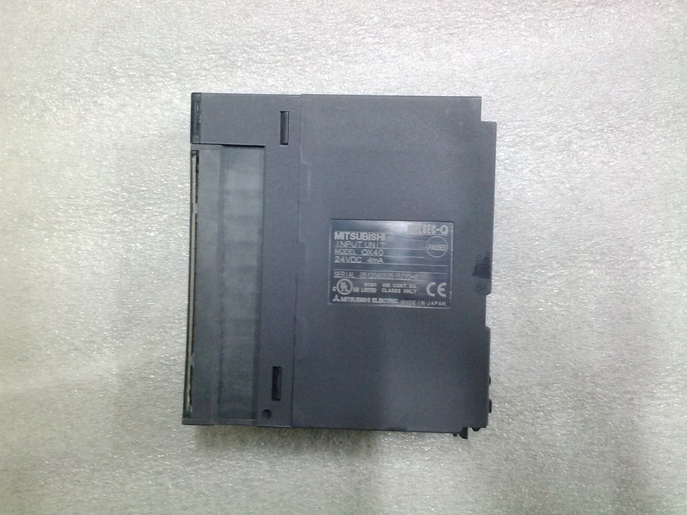 MITSUBISHI QX40 INPUT UNIT, MELSEC-Q, USED