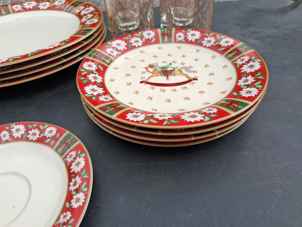 20 Pcs Kobe Charlton Hall Dinnerware