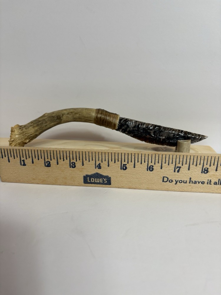 flint knapped knife