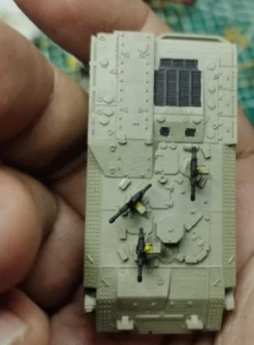 Customized link: 1/144 scale vehicle customization