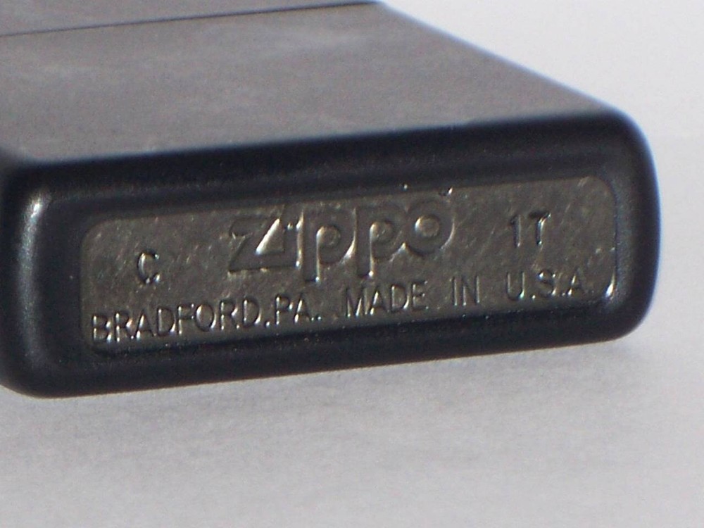 #5 2017 NOS ZIPPO Classic Model 218 BLACK MATTE Full Size Lighter UNFIRED
