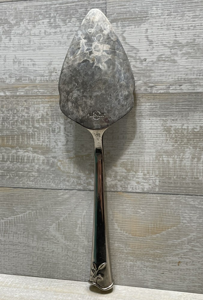 Lenox Wedding Promises, Opal Innocence Cake Server Silver Plate