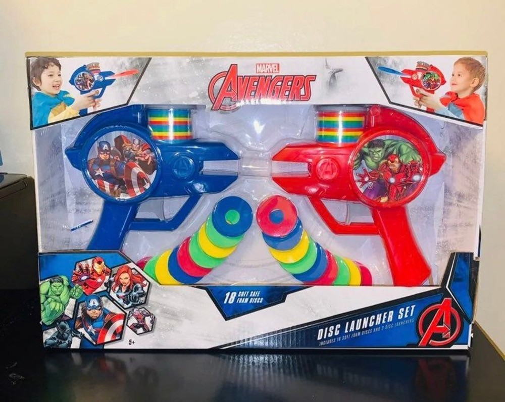 Disney Marvel Avengers Disk Launcher Set NEW