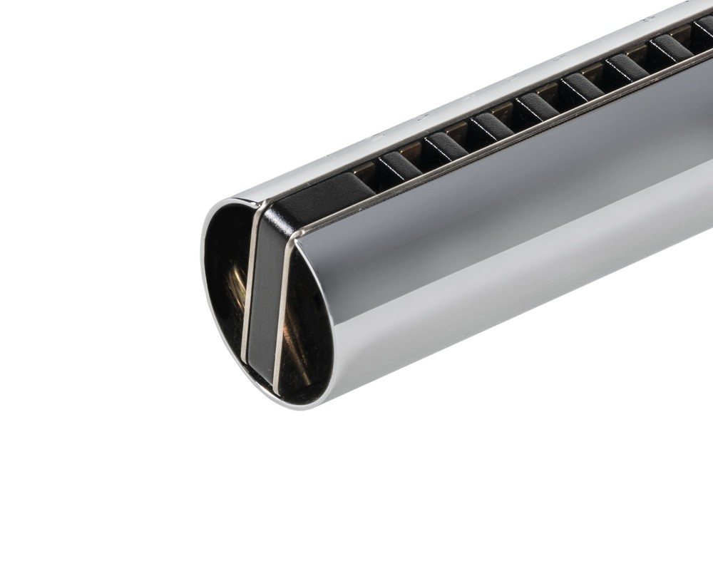 Suzuki PH-20-D Pipe Humming Harmonica. Key of D