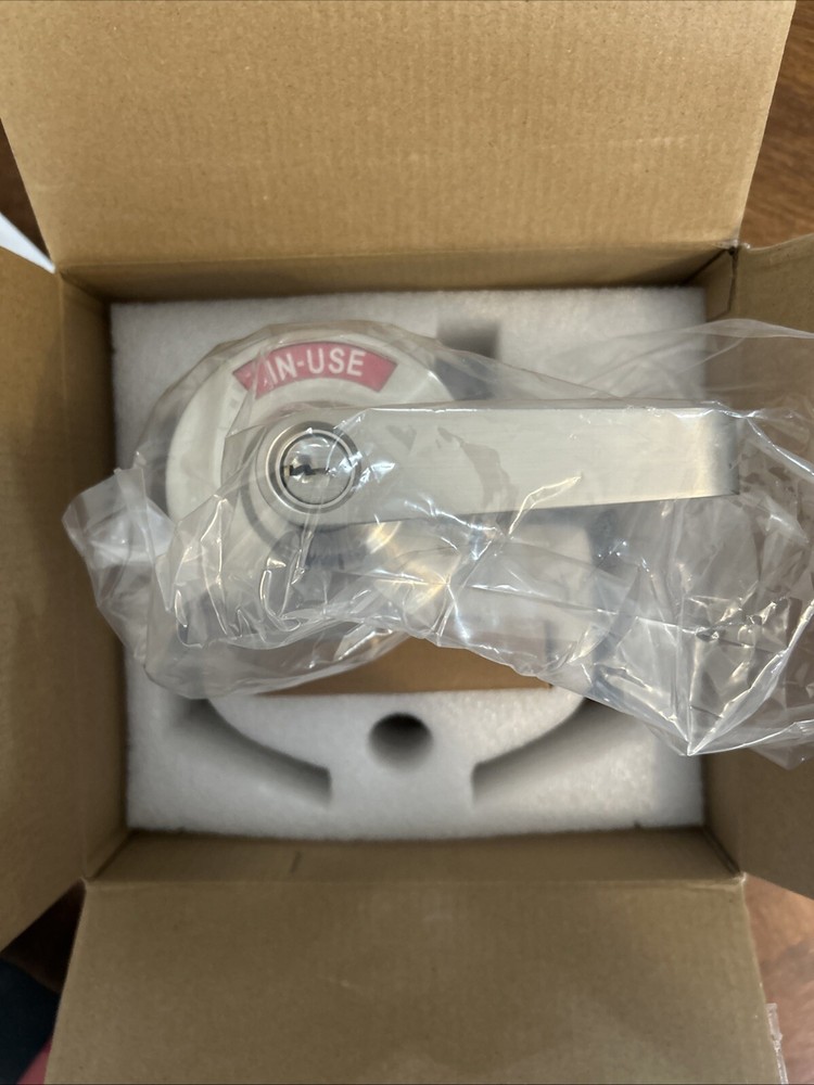 Brunswick Commercial Entry Indicator Lock