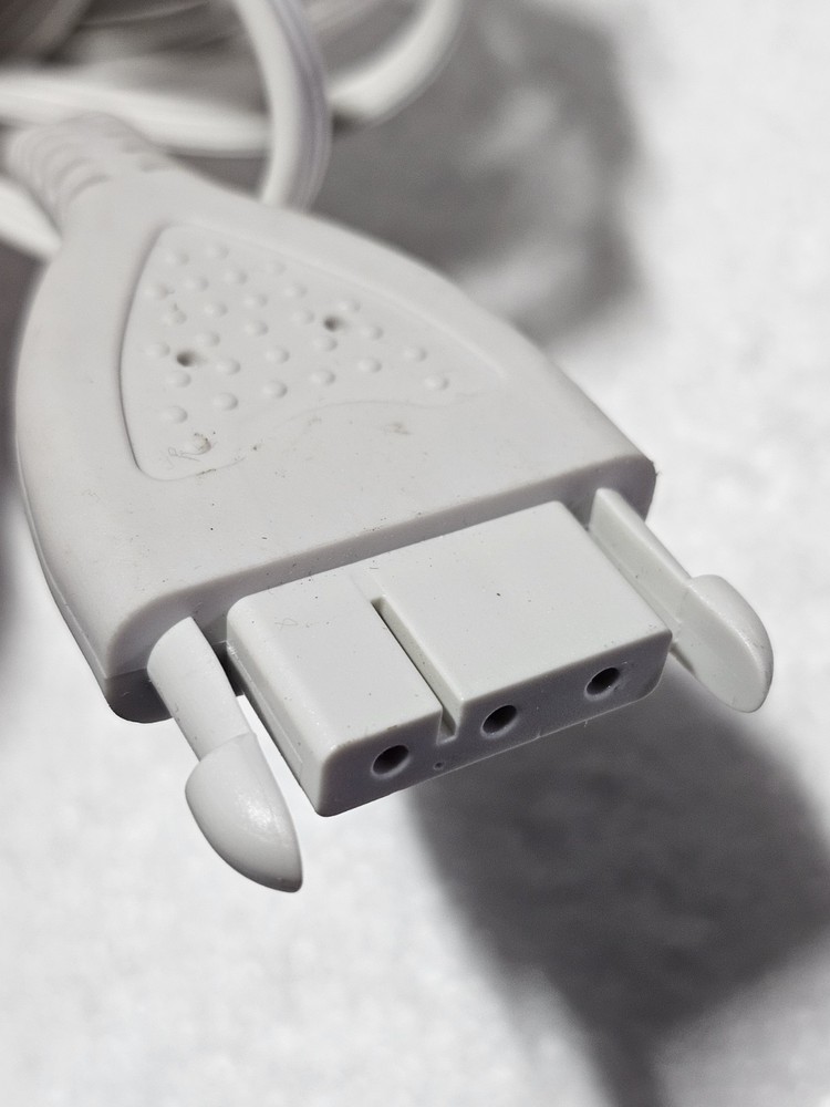 LY19A Electric Blanket Bed Control 60Hz 120VAC 3-Prong Controller White