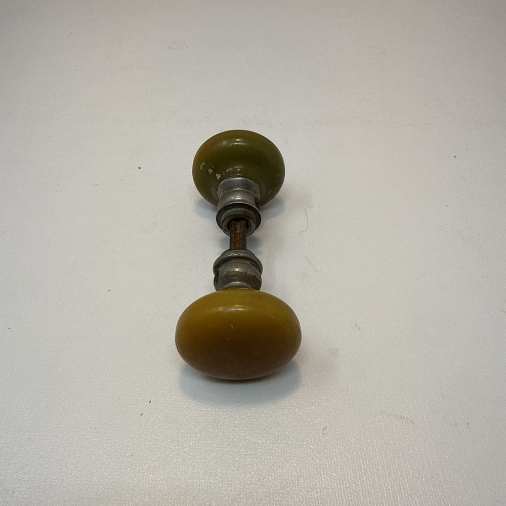 Bakelite Door Knob Set with Spindle - Butterscotch