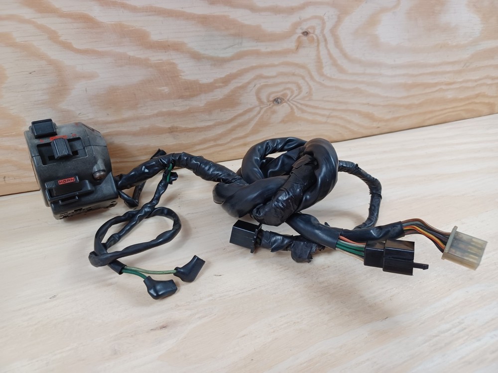 (D) Handlebar Switch Handlebar Fitting Left Honda CBR 600 F PC19 87-88 OEM