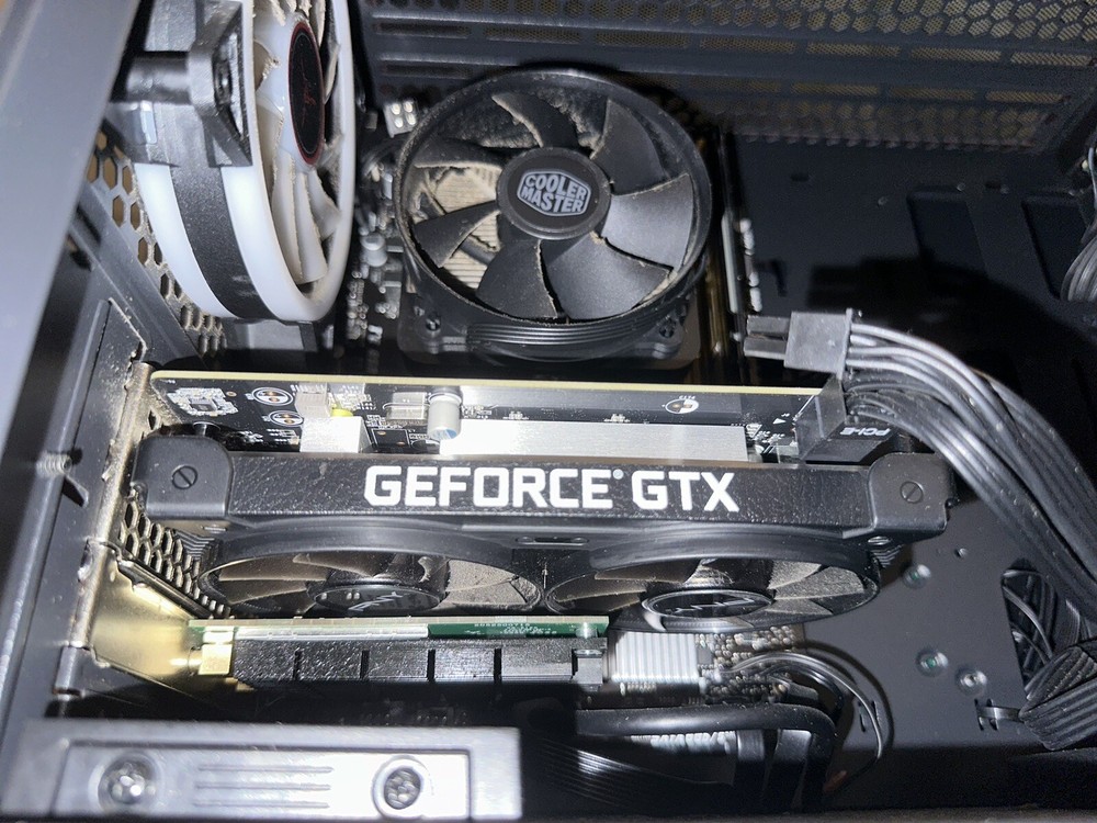 gaming pc used windows 11 desktop Sky Tech Gaming