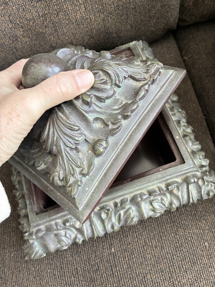 HEAVY STORAGE DECOR WITH LID