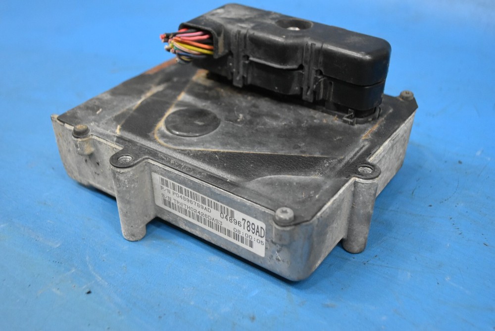 2002 DODGE STRATUS TRANSMISSION CONTROL MODULE 04896789AD