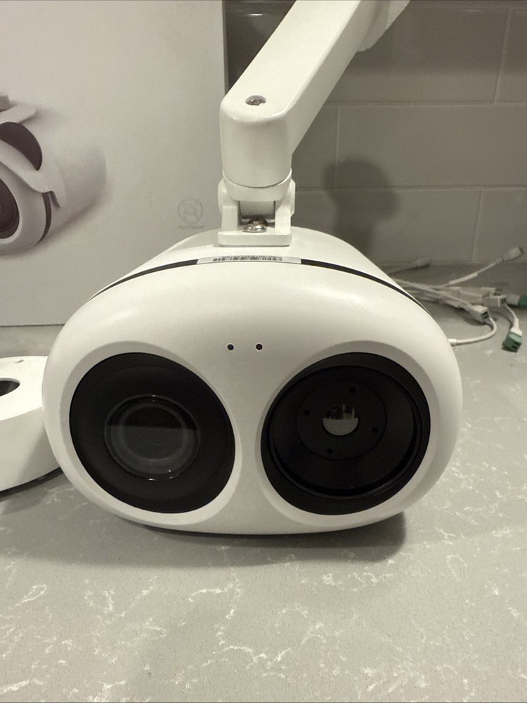 InVid Bi-spectrum Network Camera SEC-bodytempcam1 - & Protable Infrared SN-TH01