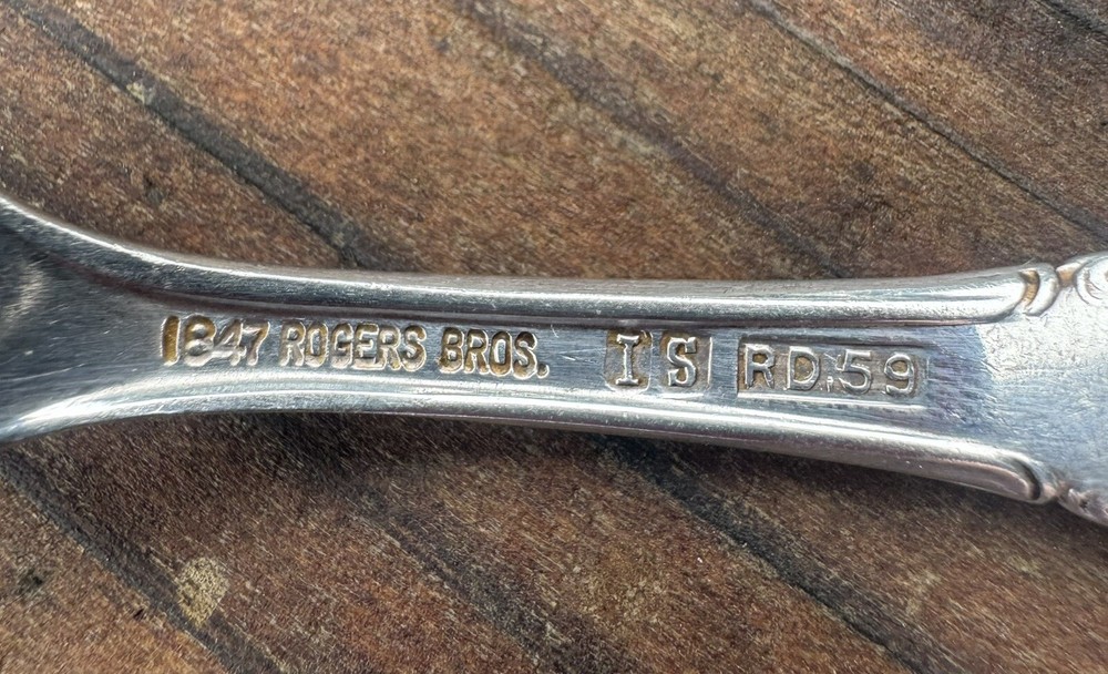 1847 Rogers Bros. Baby Fork Silverplate 4.25”