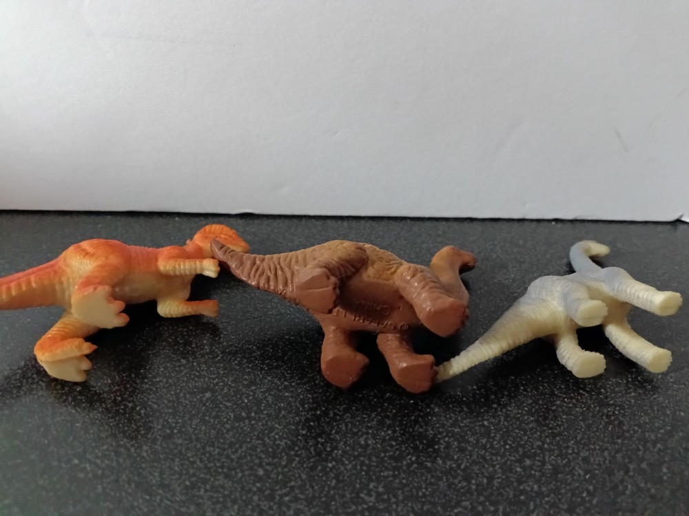 Small Dinosaur Figure Lot