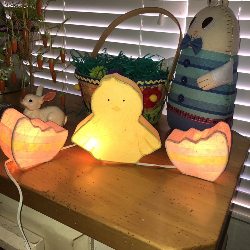 Rare 1999 Pottery Barn Kids Easter Chick & Egg Paper String Light