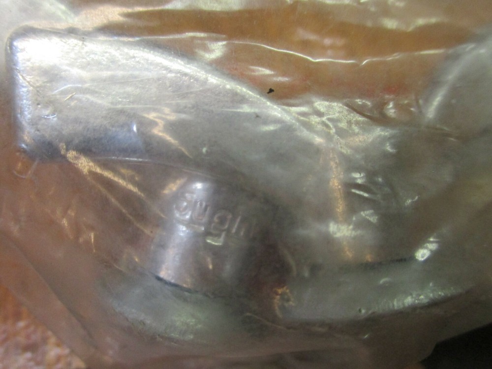 NOS SUGINO WHEEL AXLE WING NUTS - SILVER