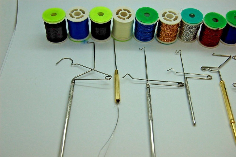 Fly Tying Kit – Floss, Tinsel, Thread, Whip Finisher, Bodkin & More Tools