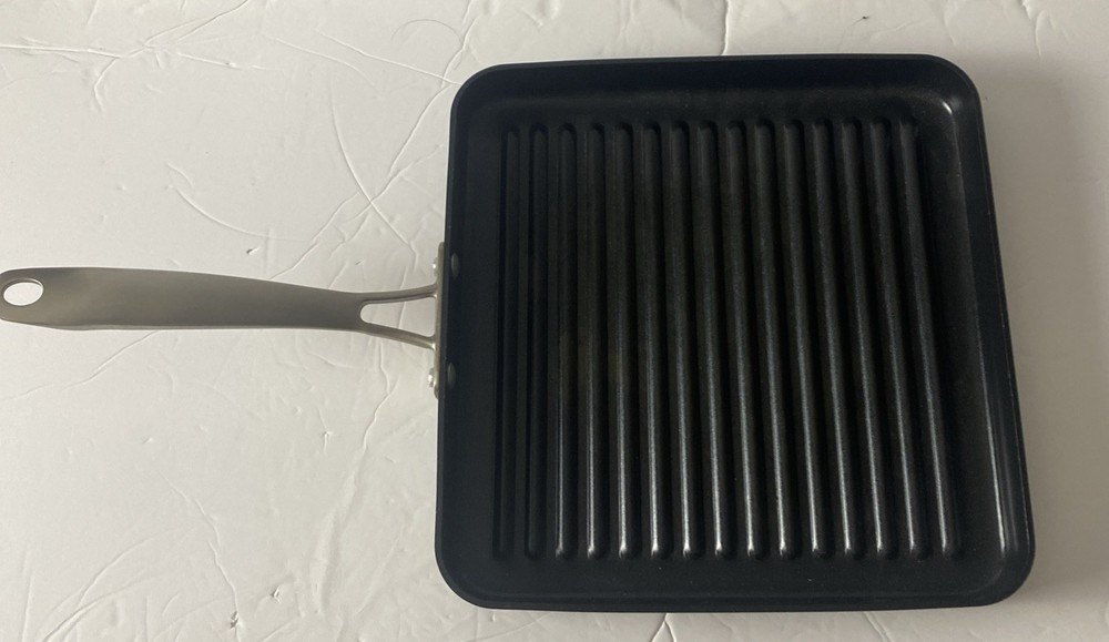 Cuisinart 11″ × 11″ Hard-Anodized Square Griddle Pan — Black w/ Silver Handle —