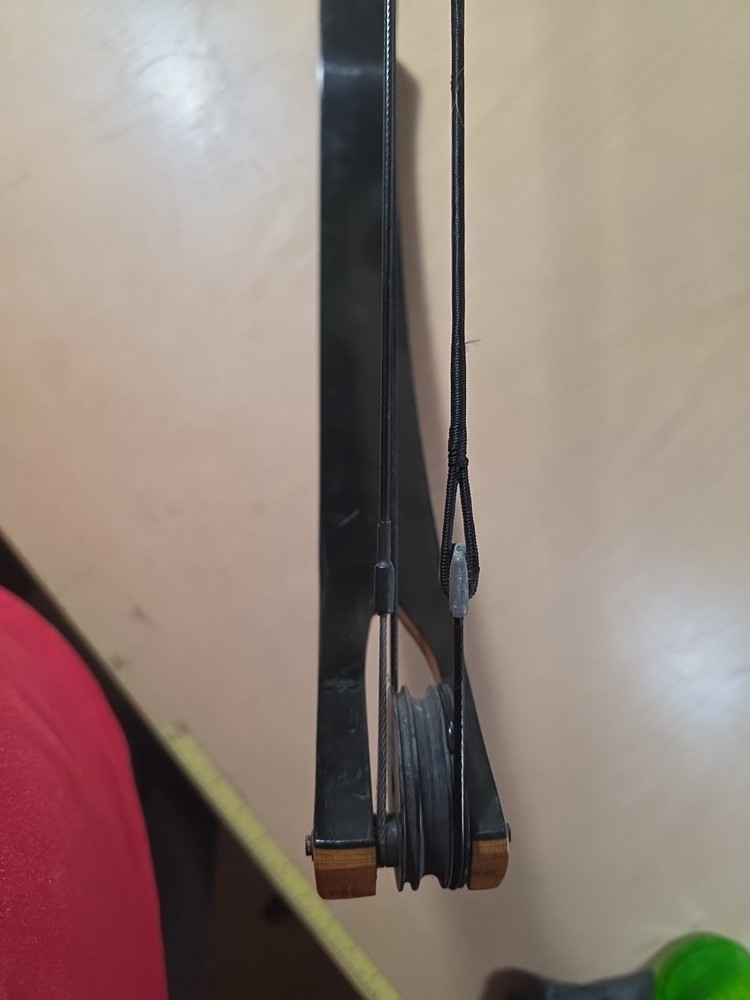 Browning Vintage Cobra Compound Bow