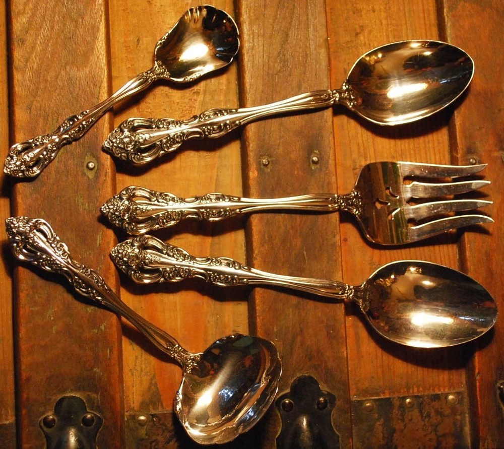 ONEIDA MICHAELANGELO 36 PIECE SET Stainless Steel Flatware Heirloom CUBE Exc.