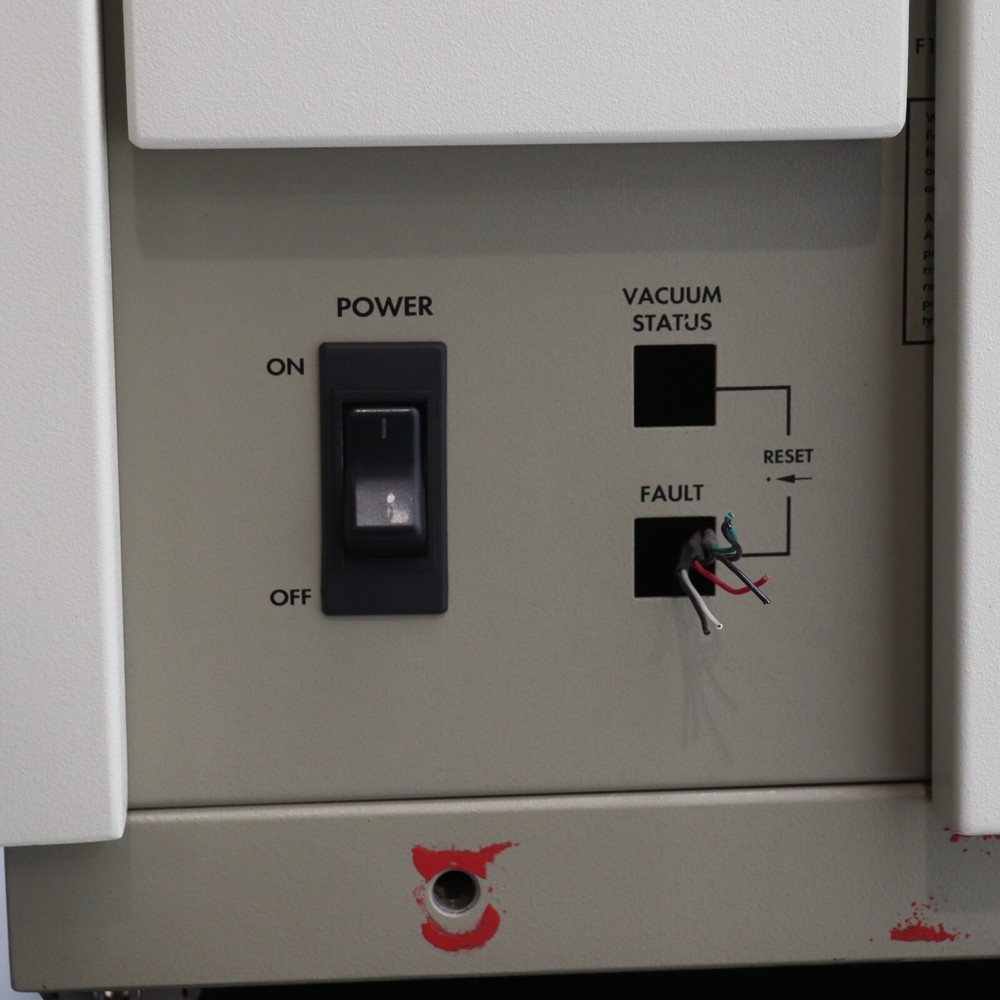 Applied Biosystems MDS Sciex API 3000 LC/MS/MS Mass Spectrometer System