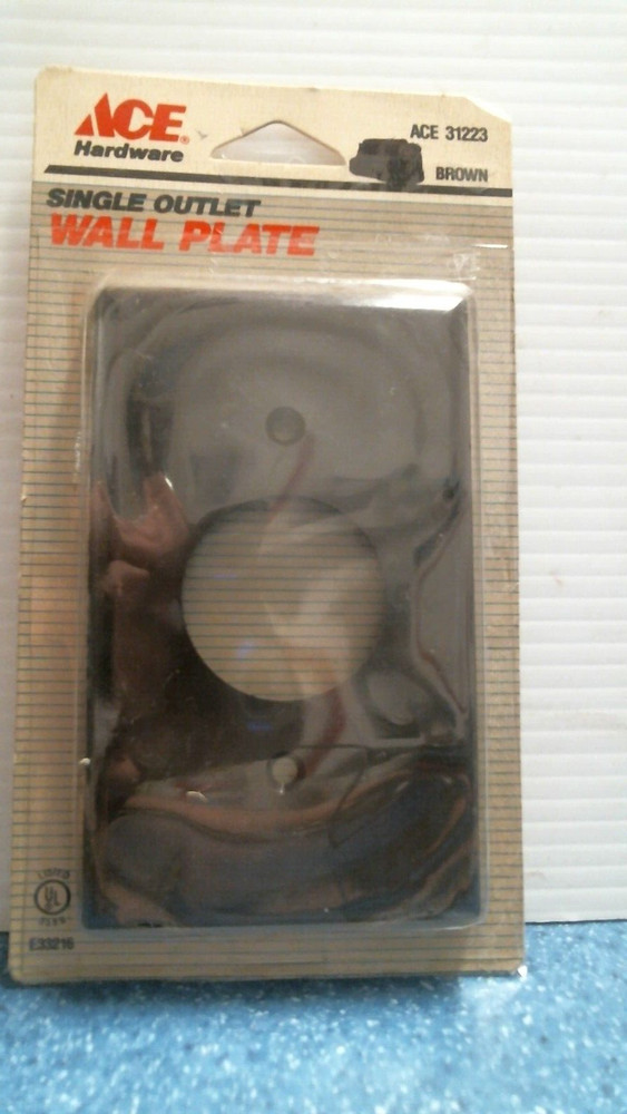ACE Brown Single Outlet Wall Plate (31223) FS