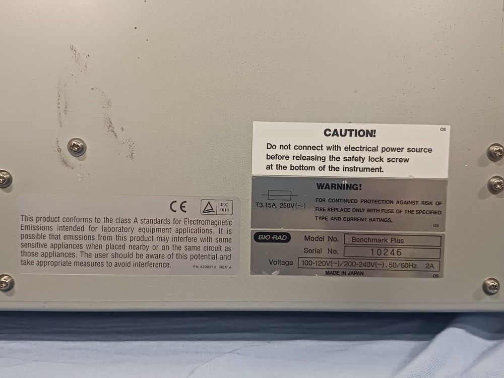 Bio-Rad Benchmark Plus Microplate Spectrophotometer