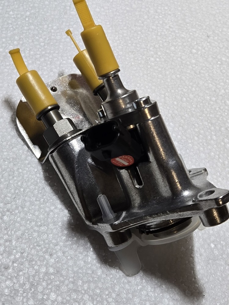 0444043050 DEF Dosing Unit Valve Injector open box