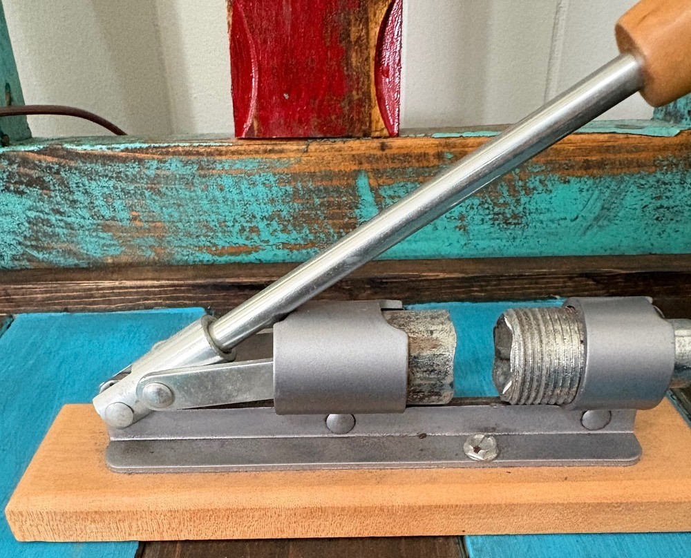 Nutcracker Heavy Duty Nut cracker Pecan Cracker Walnut Cracker Plier Opener Tool