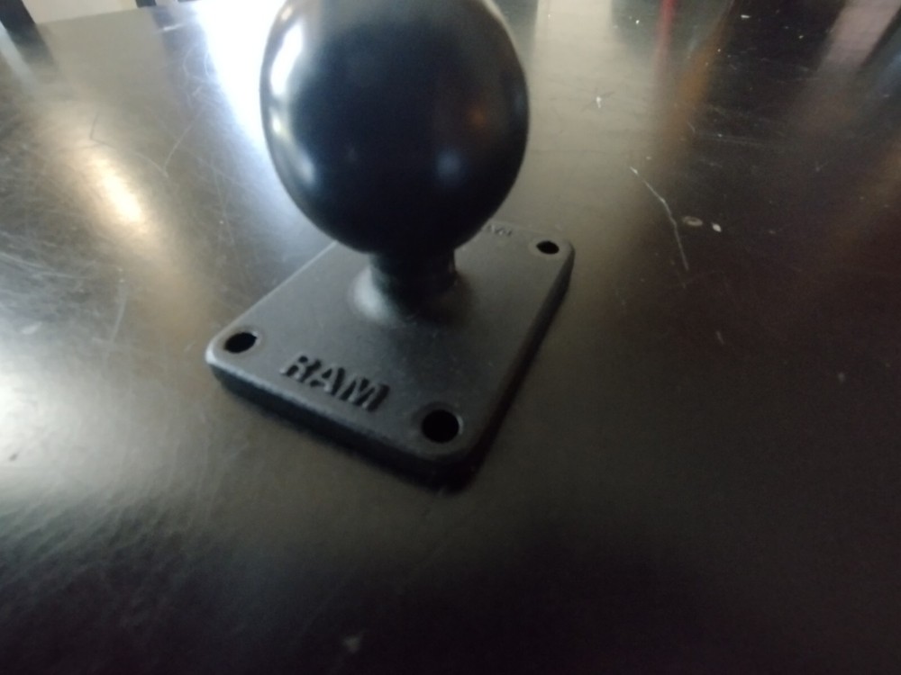 RAM Mount Aluminum Rectangular Plate 2x2.5 inches ..1and 1/2 in Ball