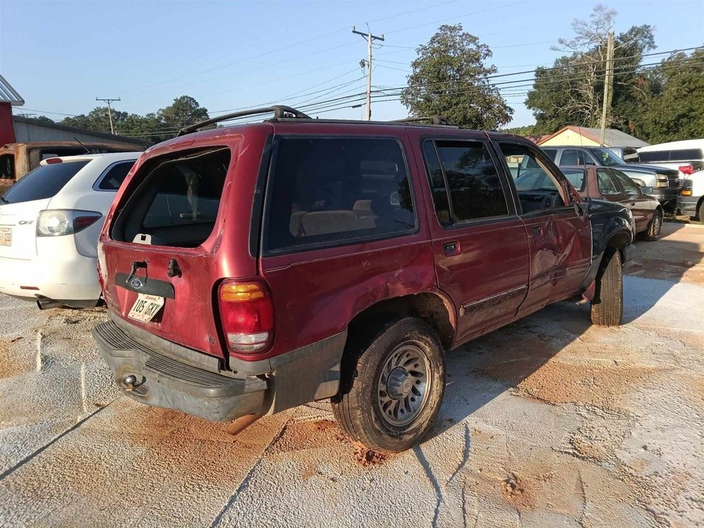 EXPLORER 2000 Fuse Box Cabin 6583