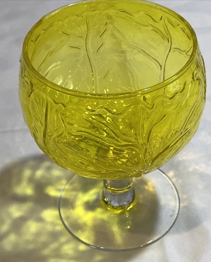 CABBAGE LEAF SIGMA RETIRED SECLA YELLOW GLASSWARE CABBAGE GOBLET Replacement