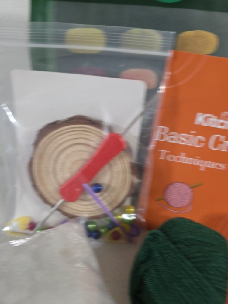 Kitcroet Easy to Learn To Crochet Kit Christmas Tree Craft Video Tutorial Code